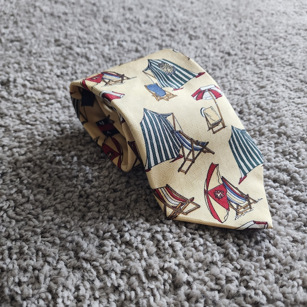 Tommy Hilfiger Silk Yellow Tie with Nautical Print